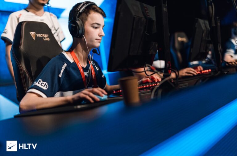 Complexity oyuncusu oBo Takımdan Ayrılıyor esportimes