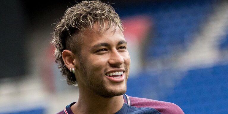 Neymar CS:GO’da Yeteneklerini Sergiledi!