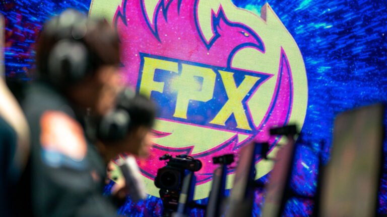 FunPlus Phoenix GODSENT Kadrosuyla CS:GO Arenasına Geri Dönüyor