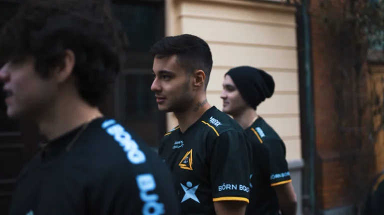 GODSENT benched 25 years-old felps