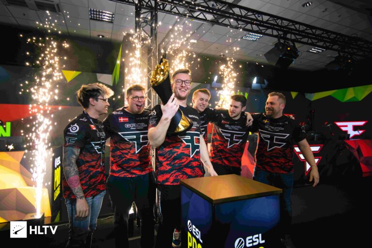 FaZe Clan wins ESL Pro League Season 15 over ENCE in GRAND FINAL!