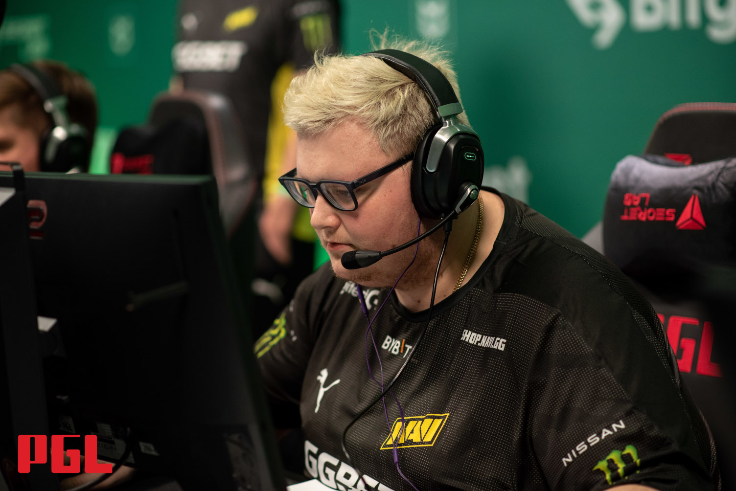 Why was Boombl4 benched?