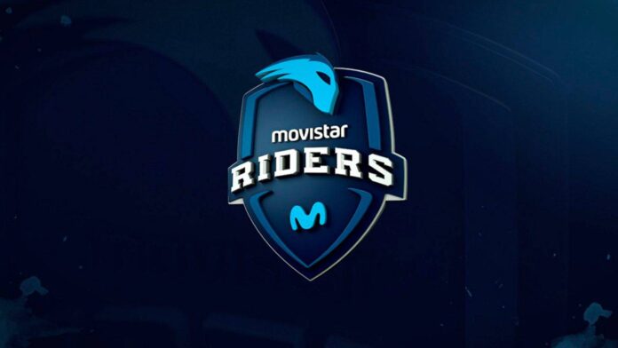 MartinezSA Movistar Riders'ta!