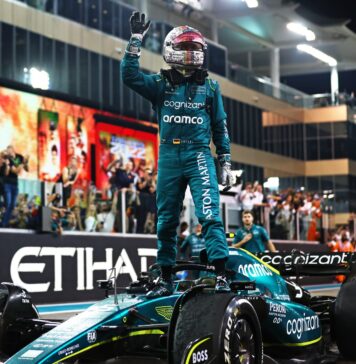 2022 Sezonunun Finalinde Kazanan Verstappen, Teşekkürler Seb!