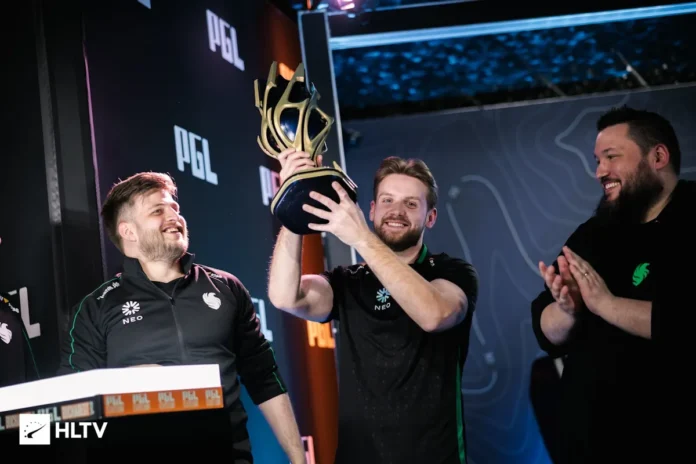 NiKo, 2025 Yılının En İyi 18. Oyuncusu Oldu!