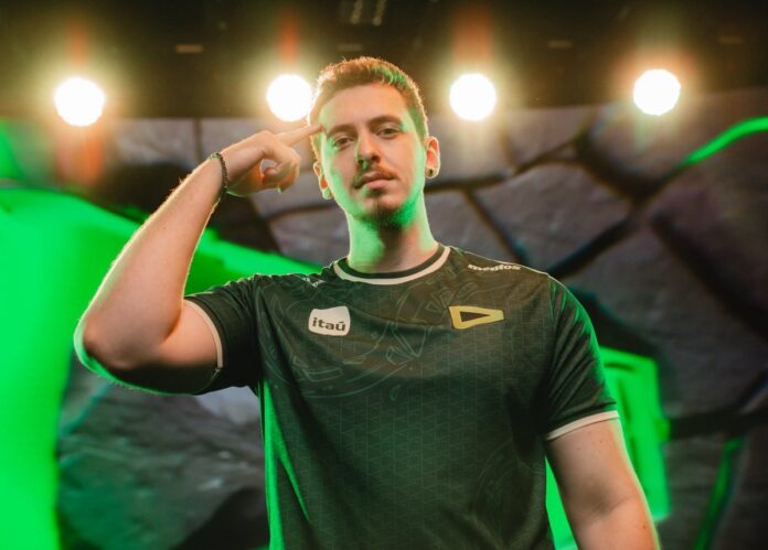 Leader LOUD Ayrıldı